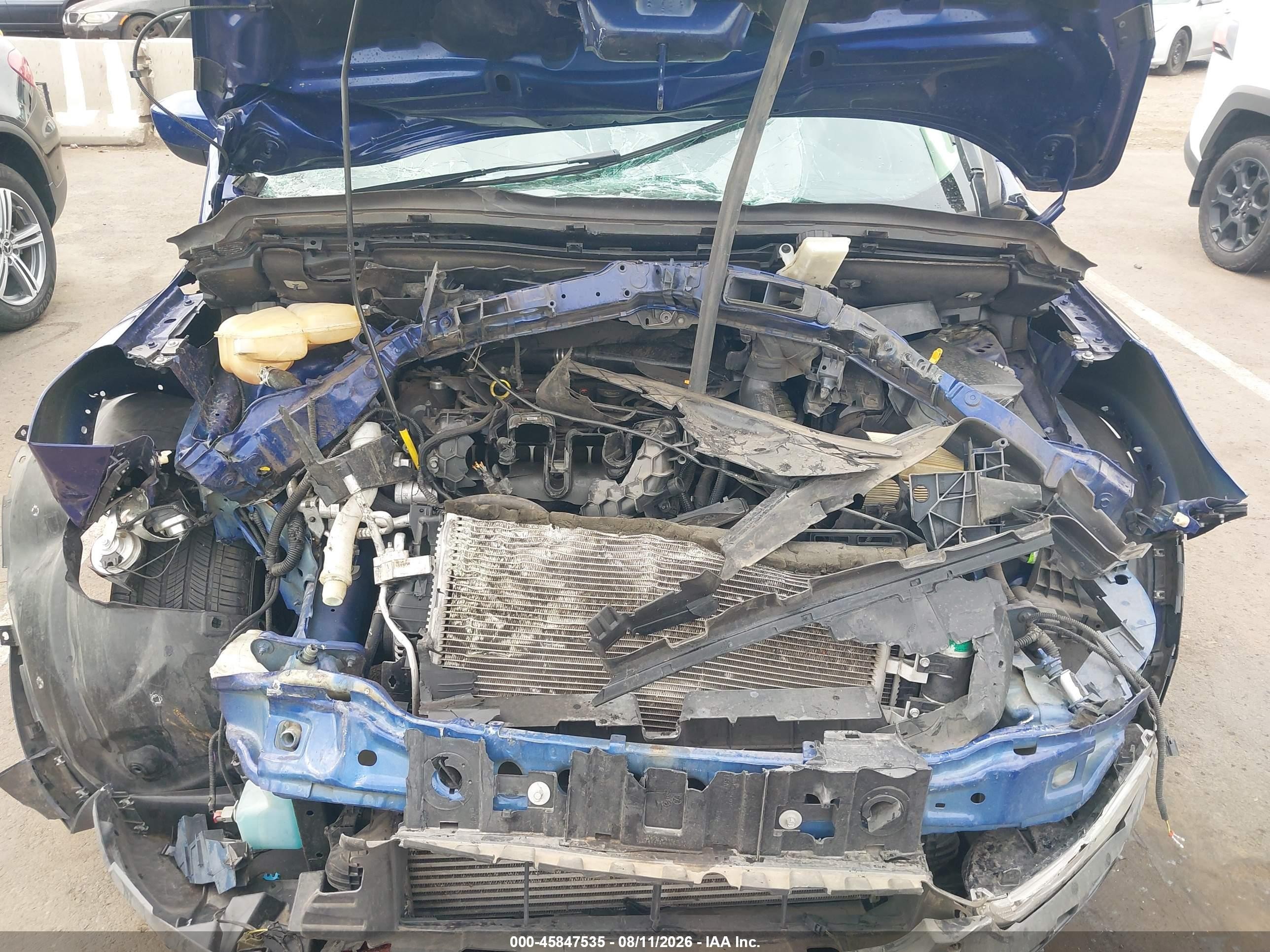 2016 Ford Escape Se Blue vin: 1FMCU0G9XGUB99806