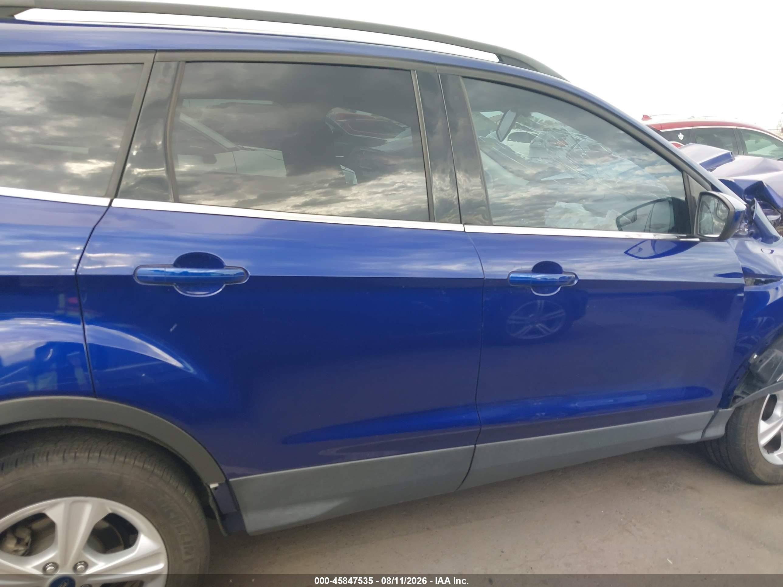 2016 Ford Escape Se Blue vin: 1FMCU0G9XGUB99806