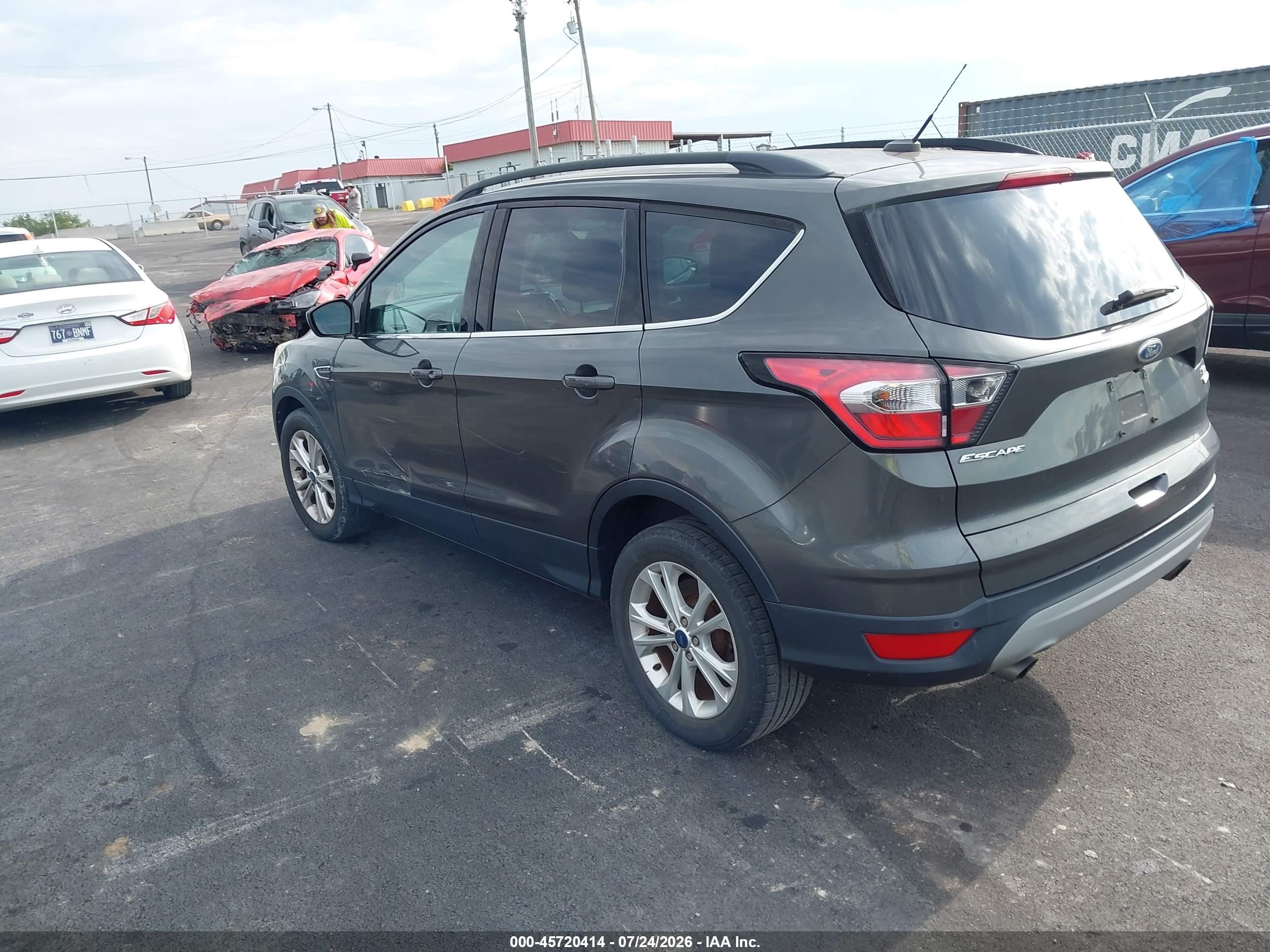 2017 Ford Escape Se Gray vin: 1FMCU0GD0HUC71957