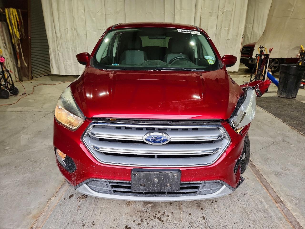 2017 Ford Escape Se Red vin: 1FMCU0GD0HUC93733