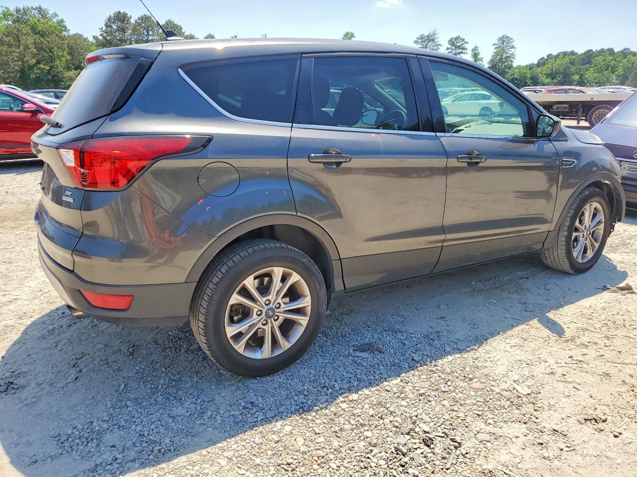 2019 Ford Escape Se Gray vin: 1FMCU0GD1KUB49034