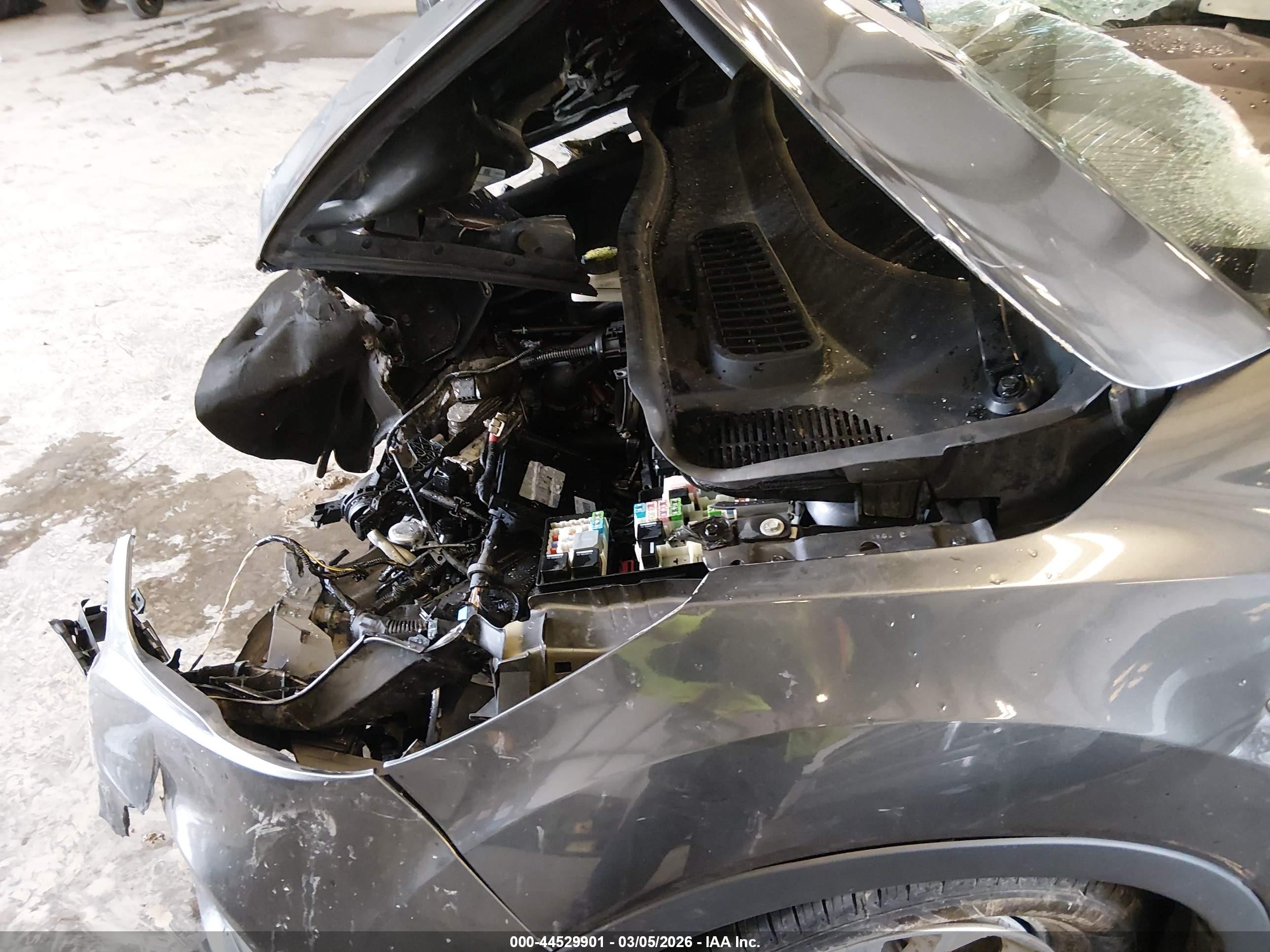2017 Ford Escape Se Gray vin: 1FMCU0GD2HUD38851