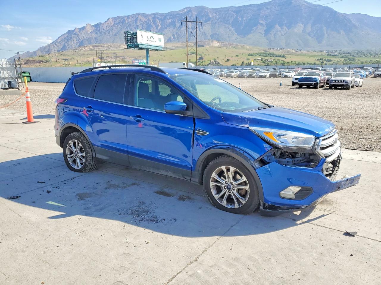 2018 Ford Escape Se Blue vin: 1FMCU0GD2JUC04606