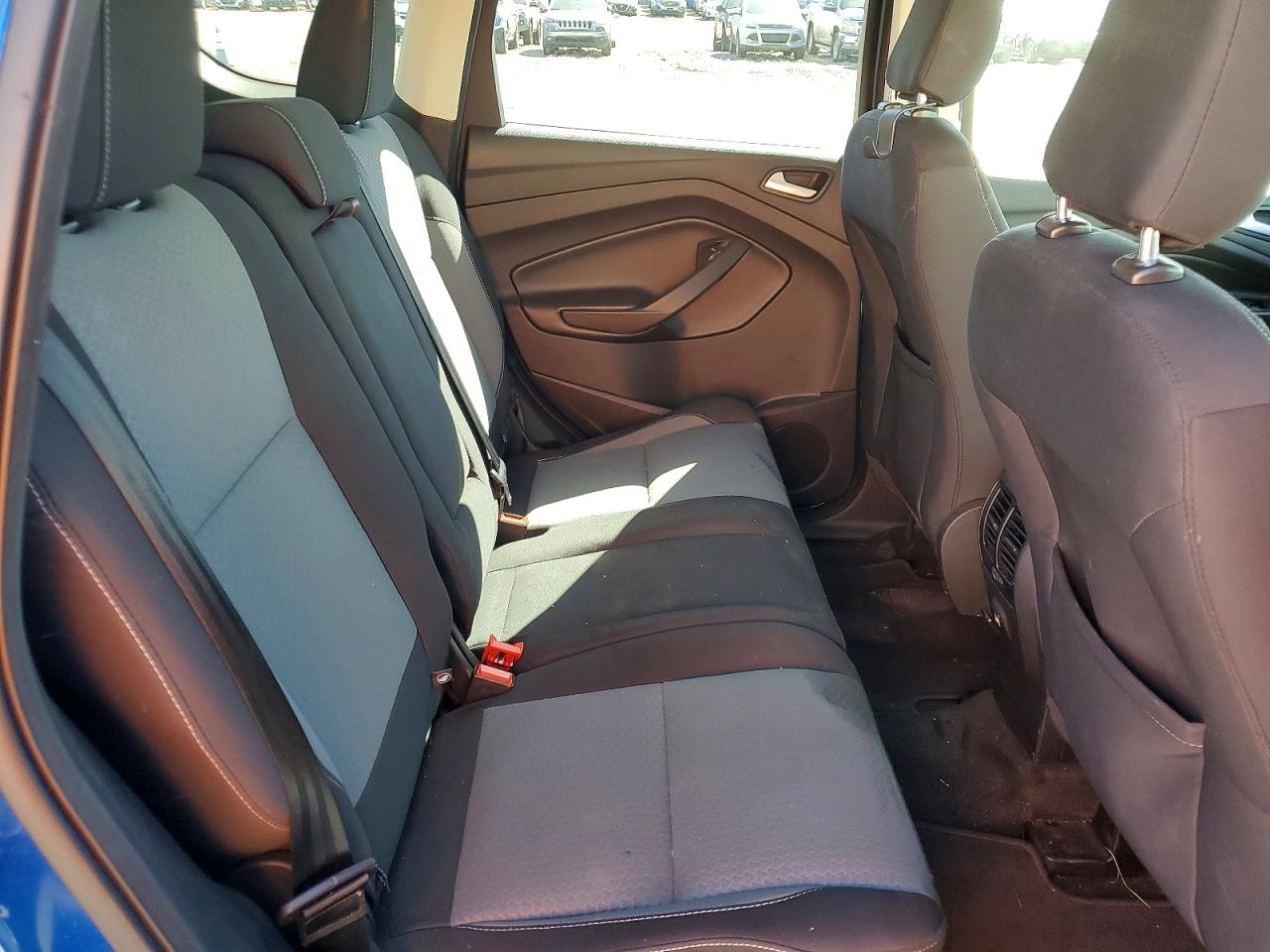 2018 Ford Escape Se Blue vin: 1FMCU0GD2JUC04606
