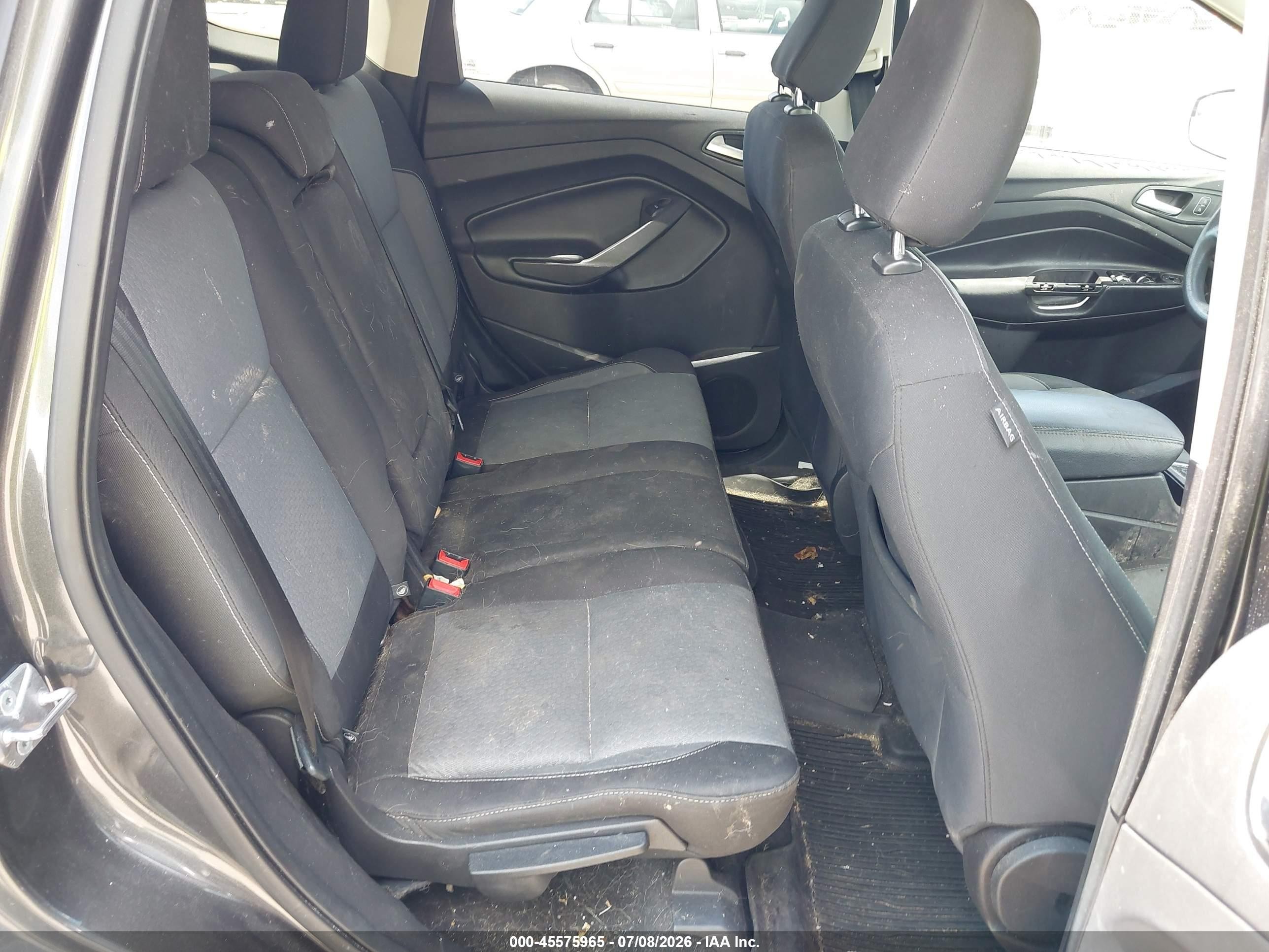 2018 Ford Escape Se Gray vin: 1FMCU0GD2JUC90516