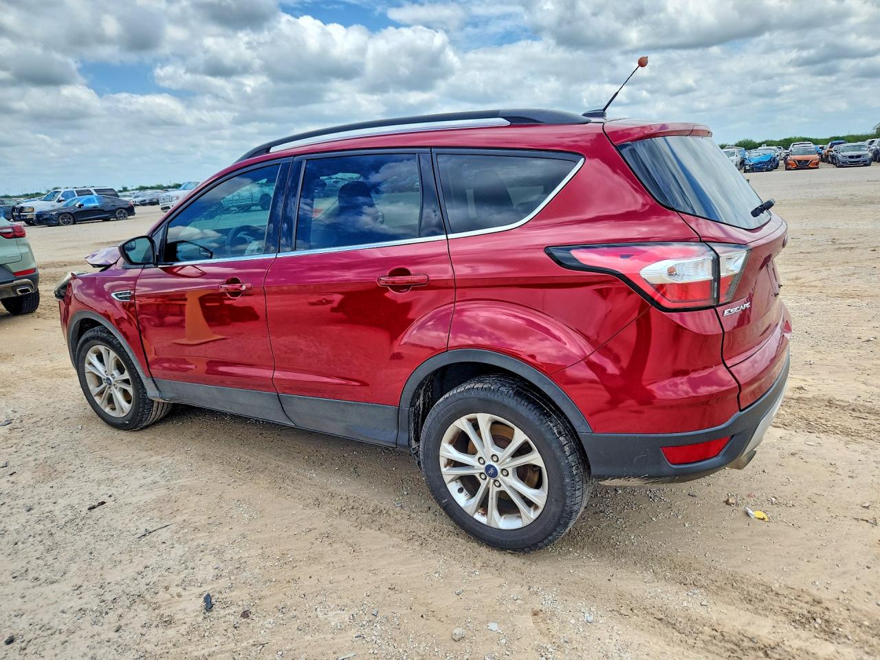 2018 Ford Escape Se Red vin: 1FMCU0GD2JUD36538