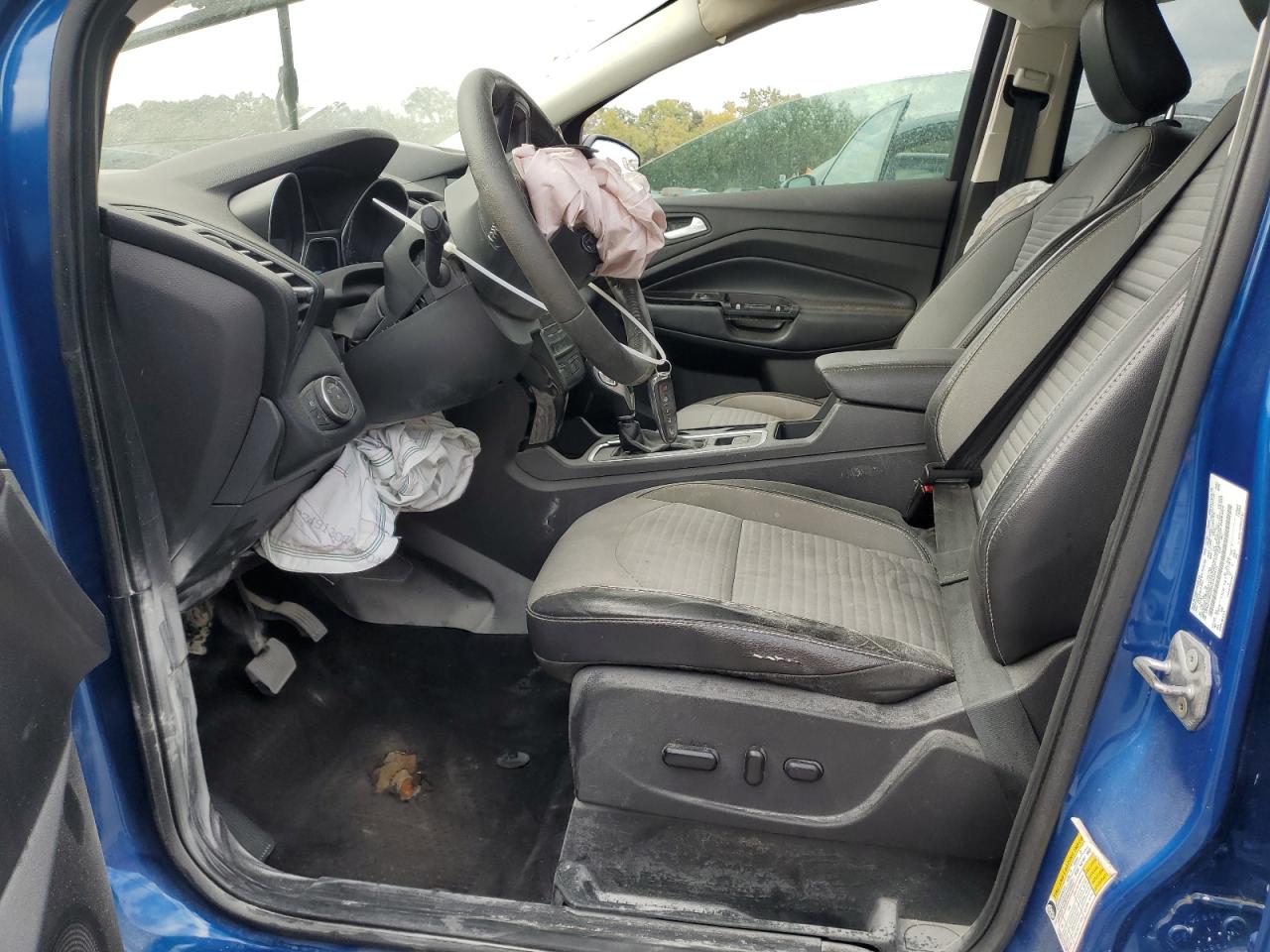 2019 Ford Escape Se Blue vin: 1FMCU0GD2KUA26312