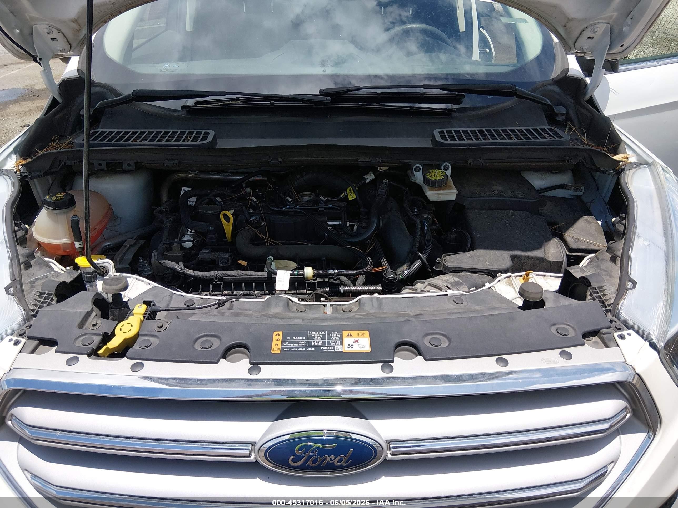 2019 Ford Escape Se White vin: 1FMCU0GD2KUB51164