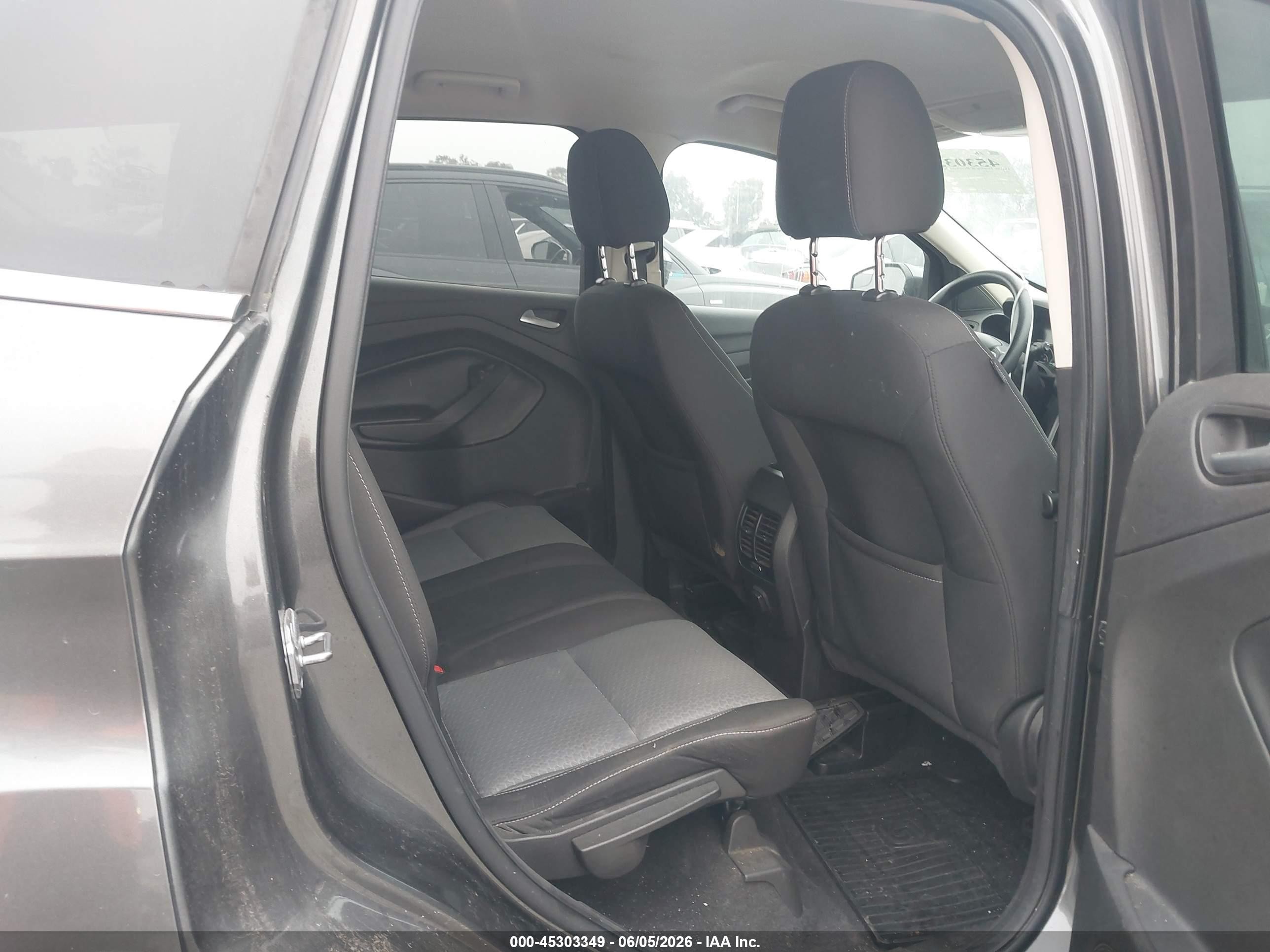 2017 Ford Escape Se Gray vin: 1FMCU0GD3HUA68836