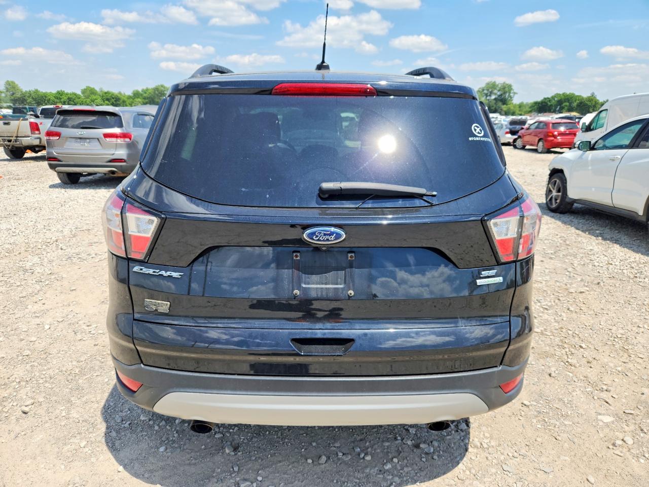 2018 Ford Escape Se Black vin: 1FMCU0GD3JUC30776