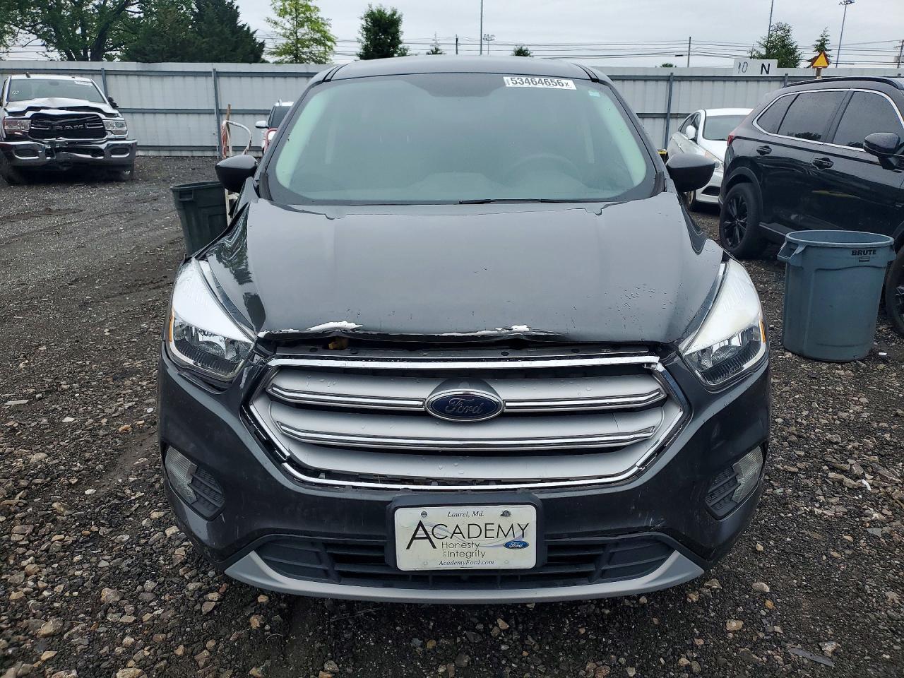 2019 Ford Escape Se Gray vin: 1FMCU0GD3KUA94313