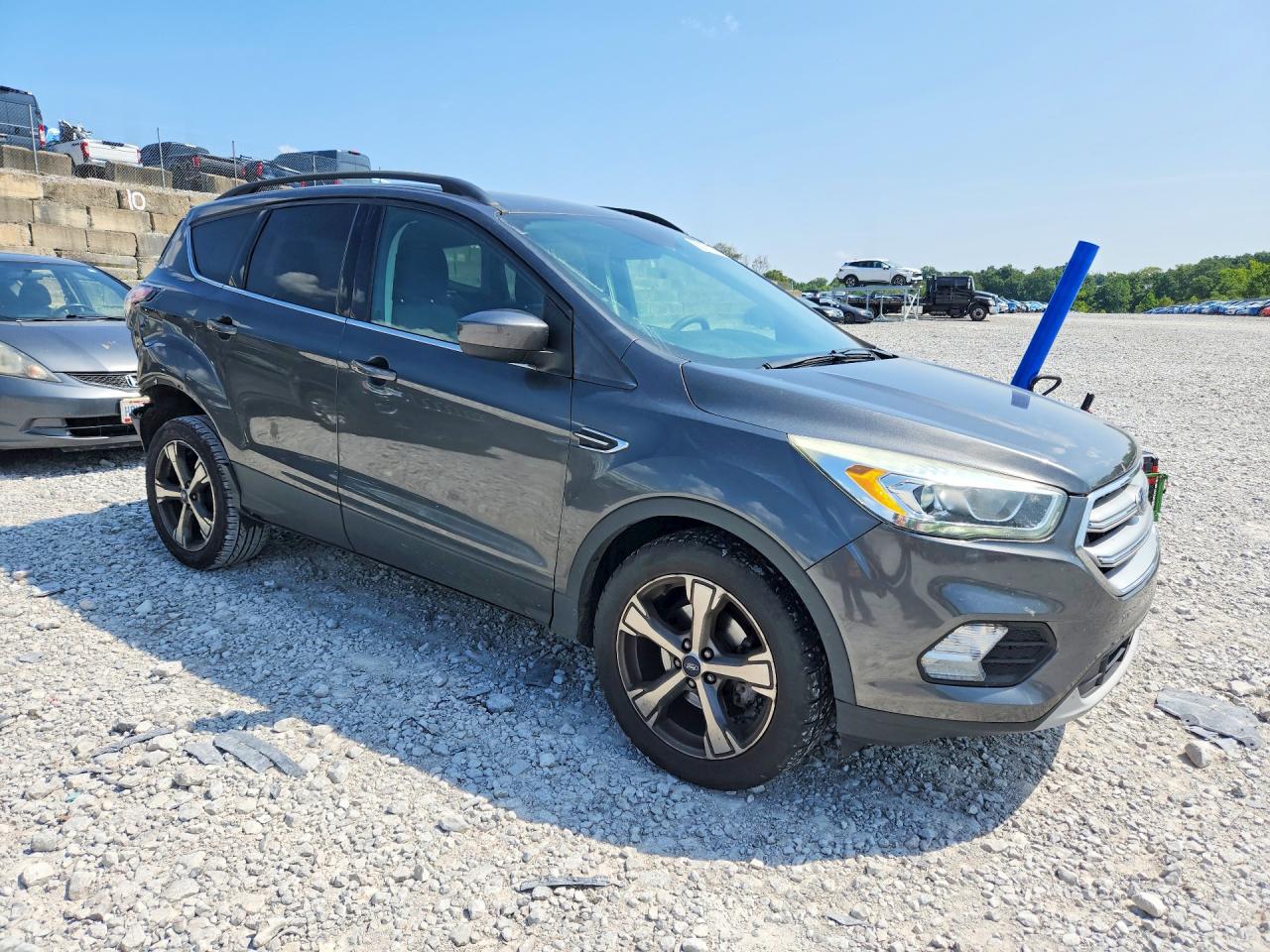 2017 Ford Escape Se Gray vin: 1FMCU0GD4HUC37813