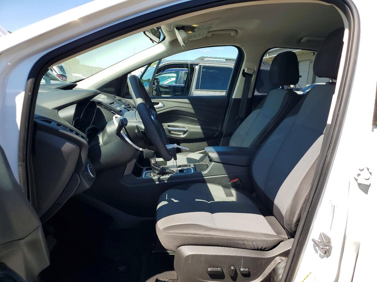 2017 Ford Escape Se White vin: 1FMCU0GD4HUE46274