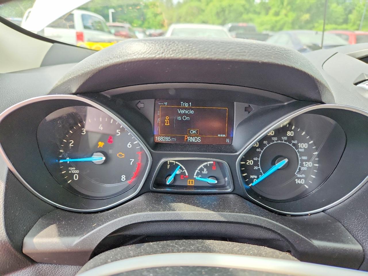 2018 Ford Escape Se White vin: 1FMCU0GD4JUB84987