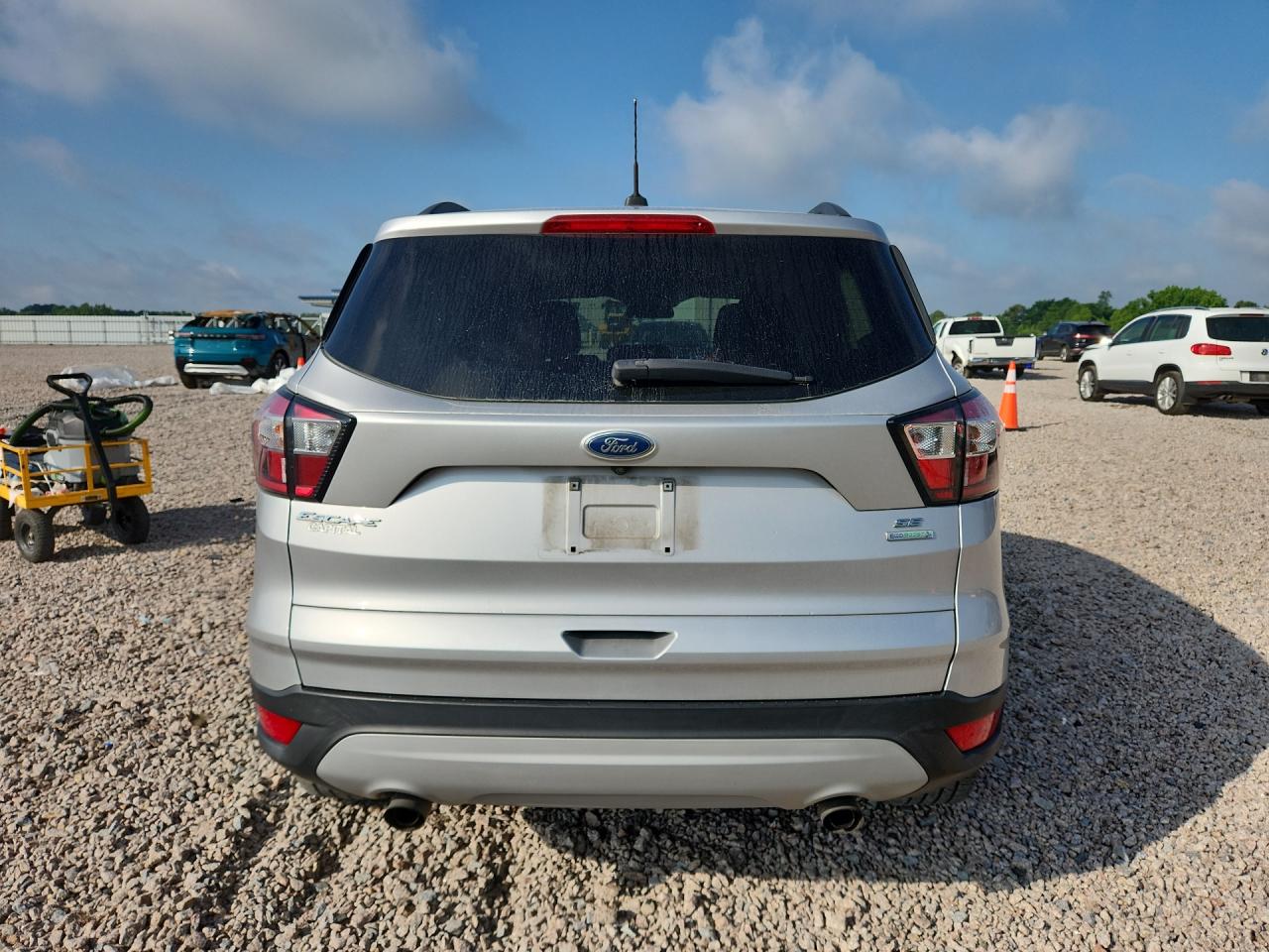 2018 Ford Escape Se Silver vin: 1FMCU0GD4JUD13956