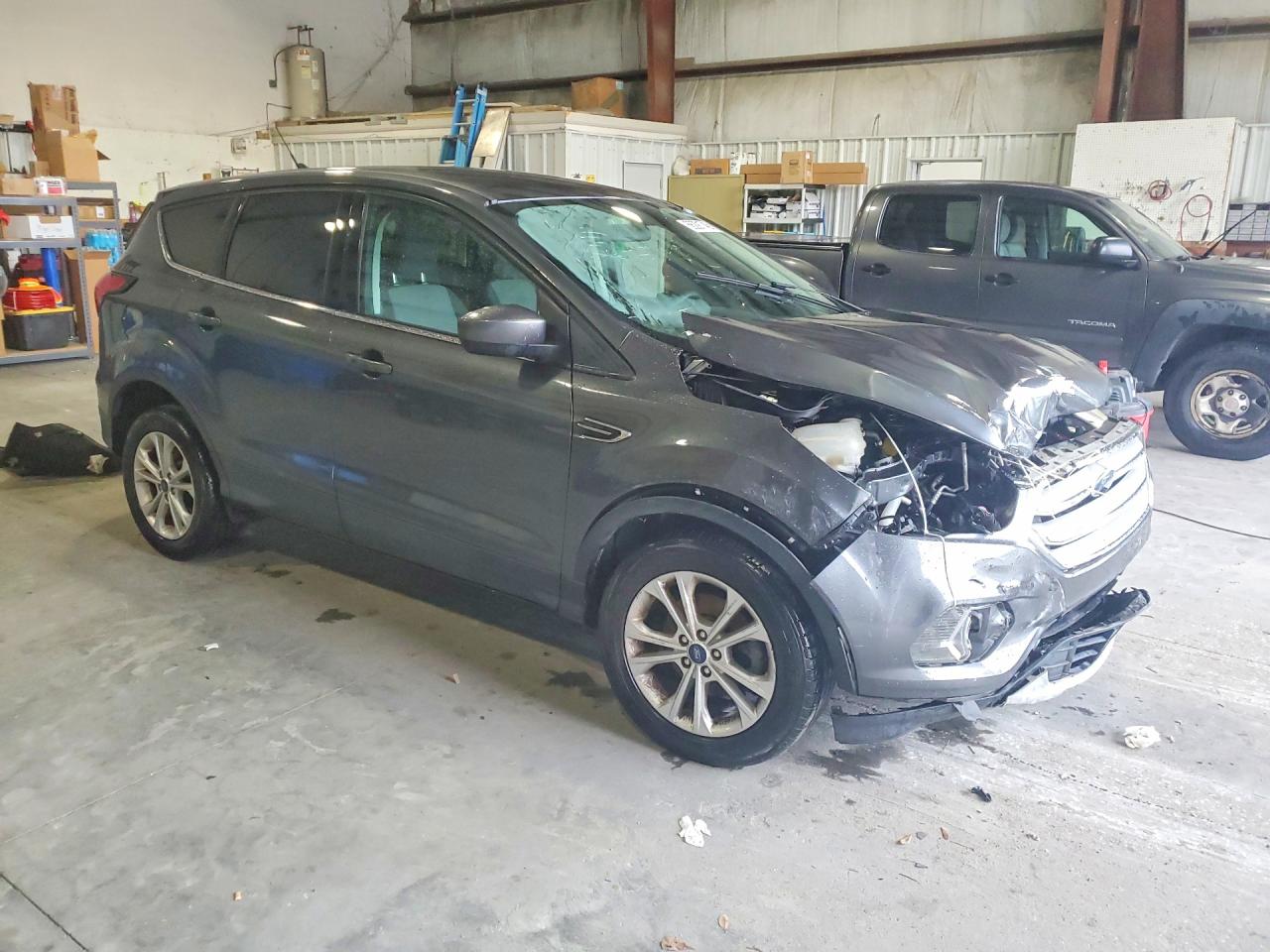 2019 Ford Escape Se Gray vin: 1FMCU0GD4KUB19882
