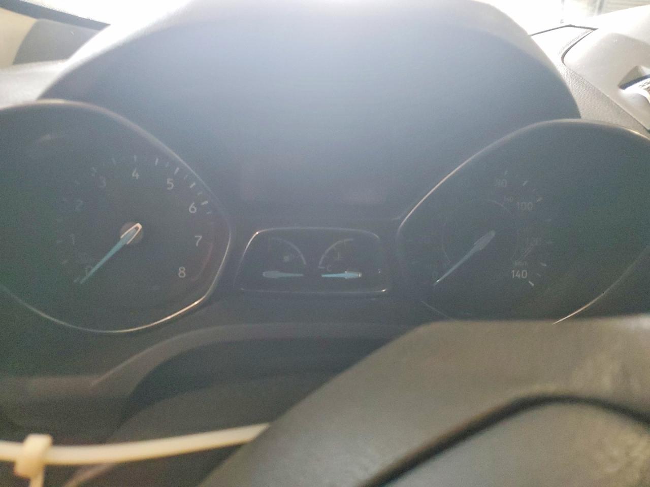 2019 Ford Escape Se Gray vin: 1FMCU0GD4KUB19882