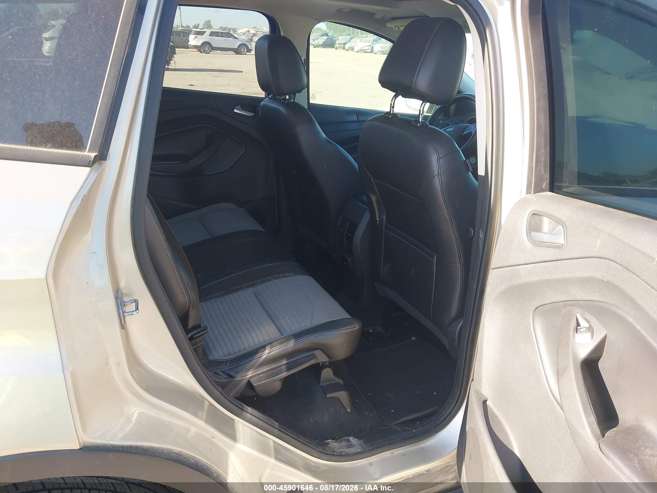 2017 Ford Escape Se Gold vin: 1FMCU0GD5HUA81121