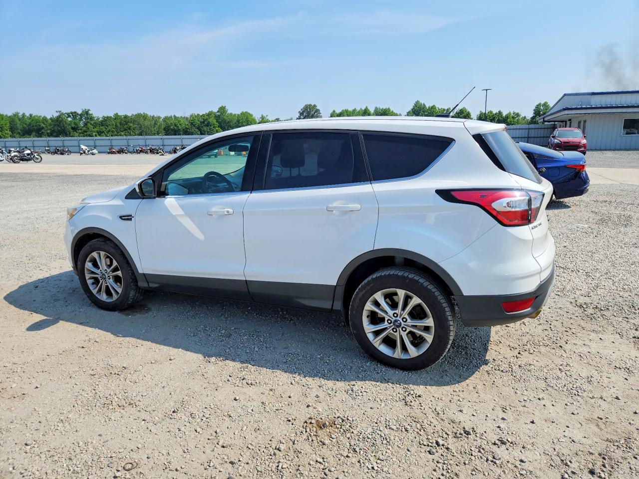 2017 Ford Escape Se White vin: 1FMCU0GD5HUE77016