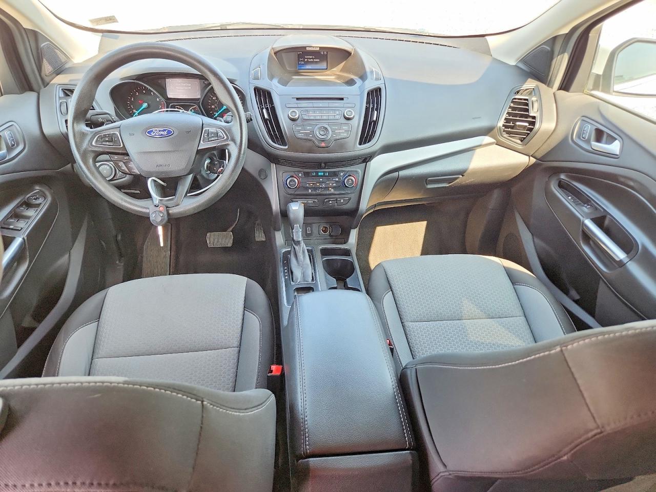 2017 Ford Escape Se White vin: 1FMCU0GD5HUE77016
