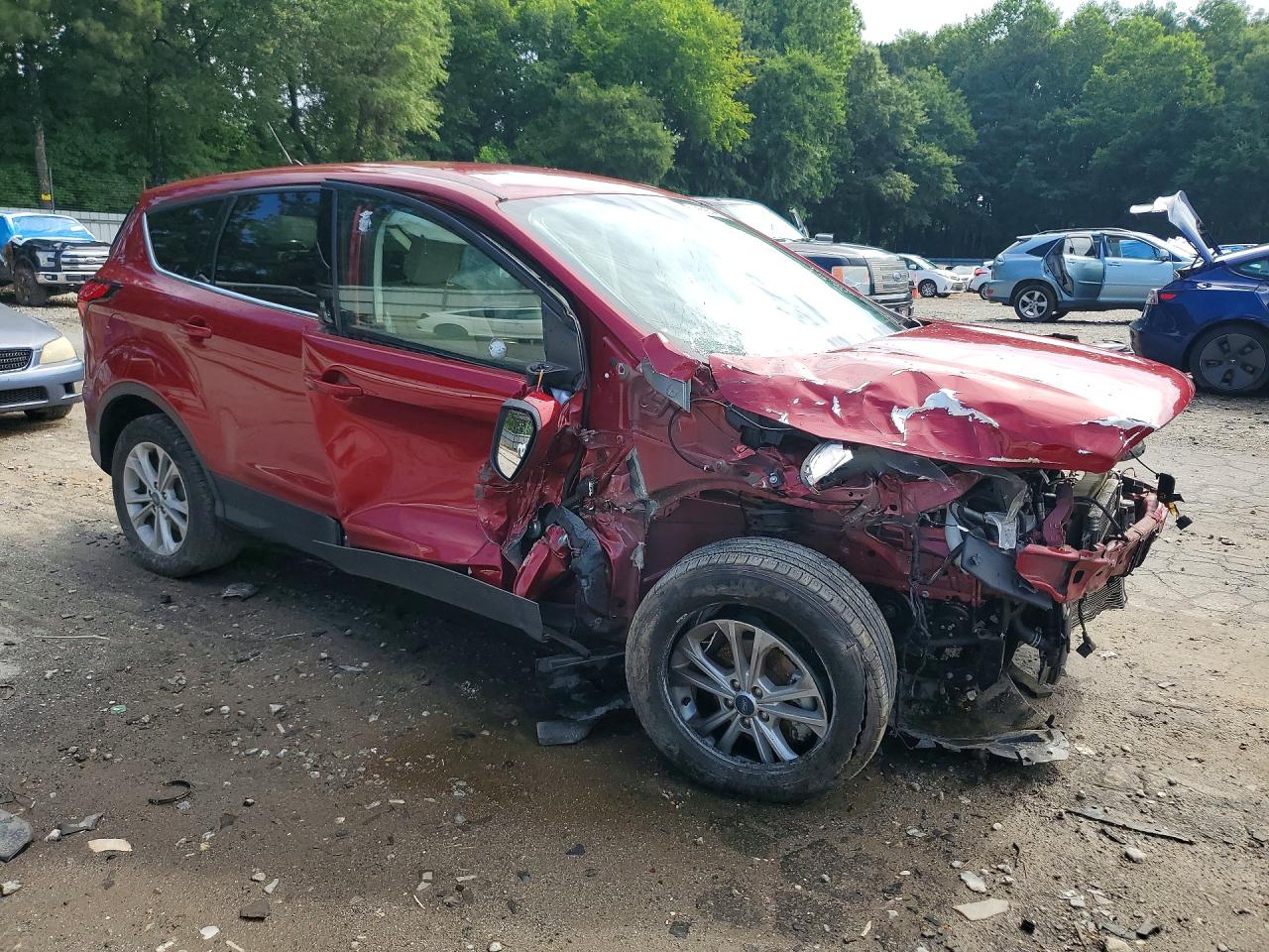 2019 Ford Escape Se Red vin: 1FMCU0GD5KUA38275