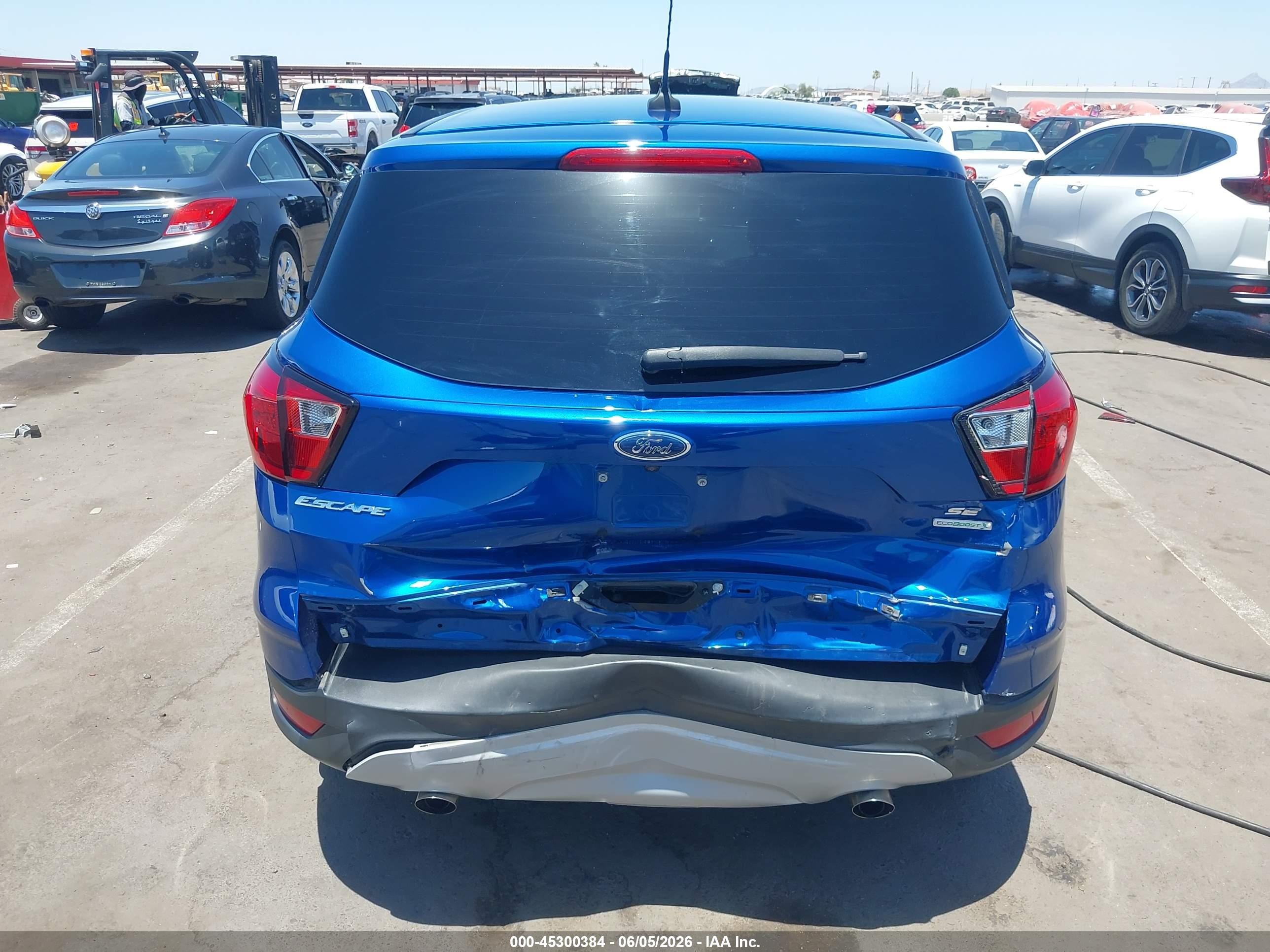 2019 Ford Escape Se Blue vin: 1FMCU0GD5KUC27749