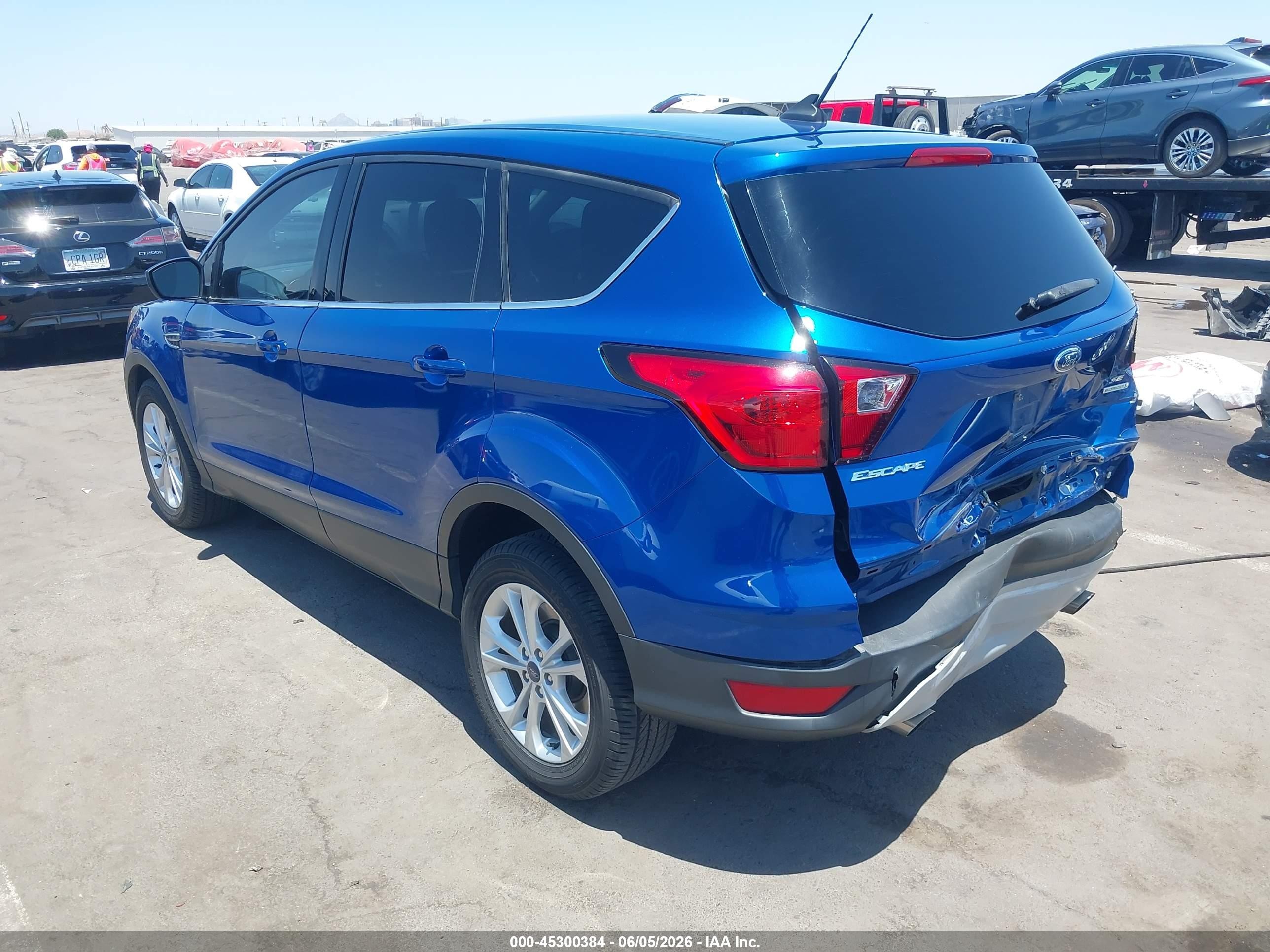 2019 Ford Escape Se Blue vin: 1FMCU0GD5KUC27749
