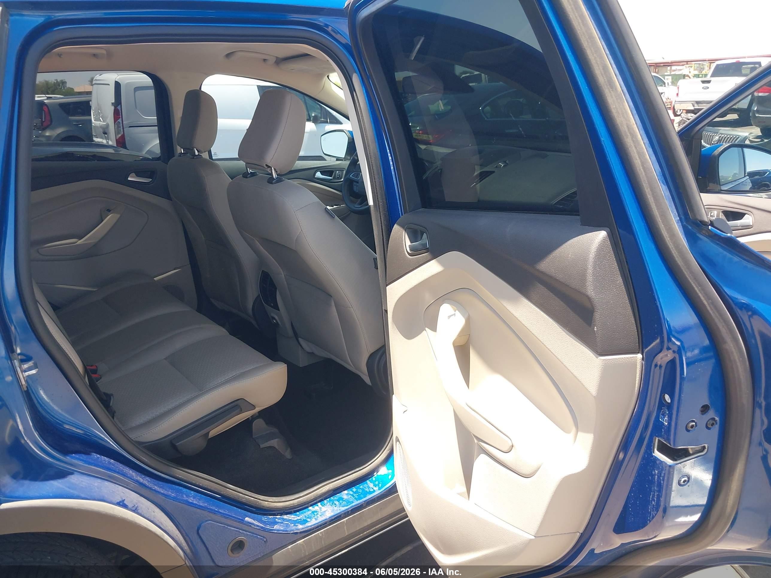 2019 Ford Escape Se Blue vin: 1FMCU0GD5KUC27749