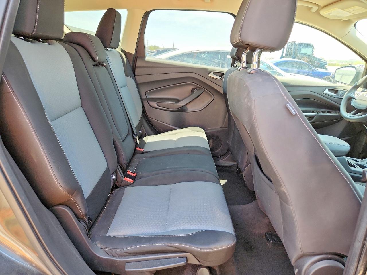 2017 Ford Escape Se Gray vin: 1FMCU0GD6HUC10922