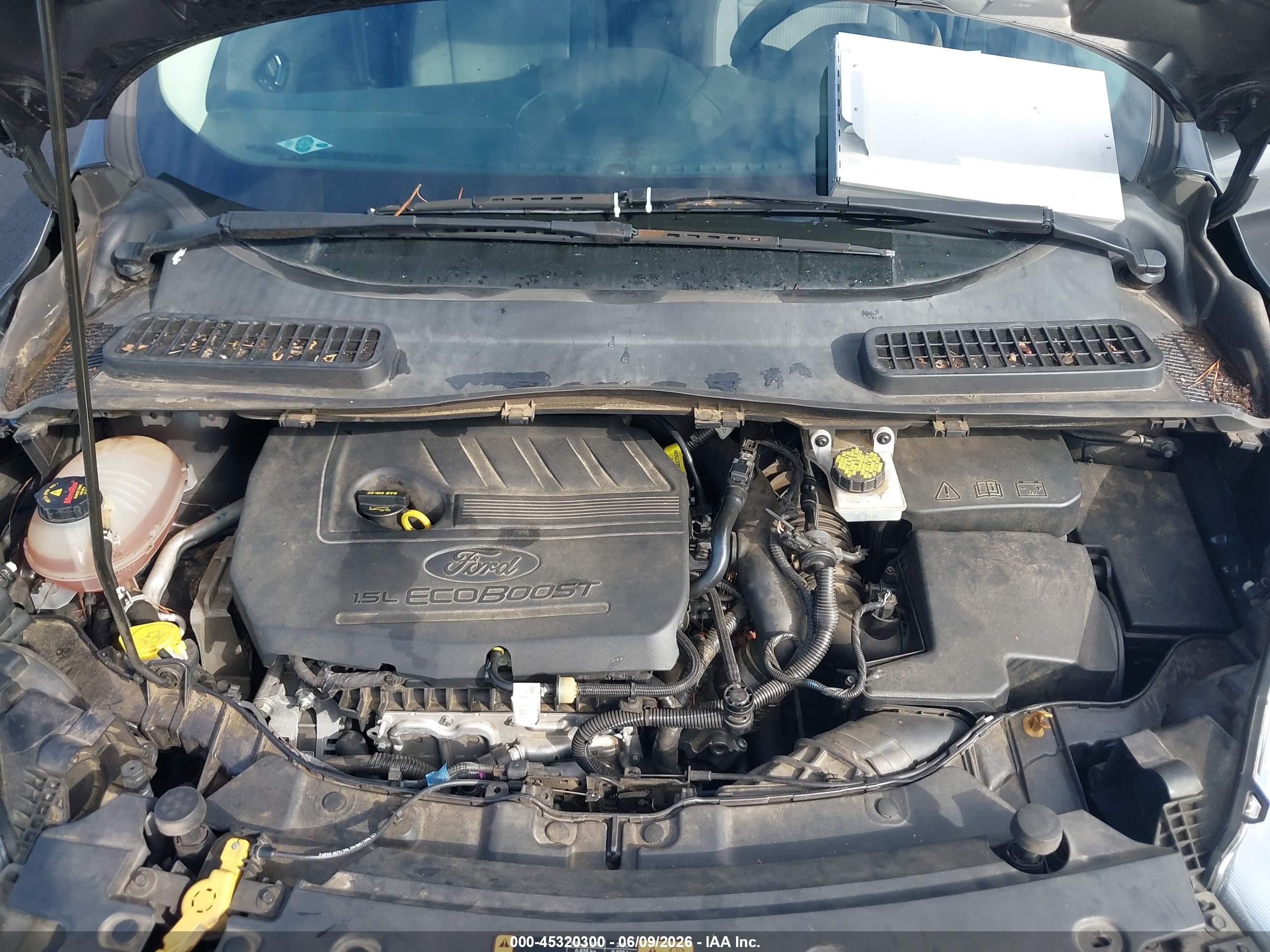 2018 Ford Escape Se Gray vin: 1FMCU0GD6JUC54523
