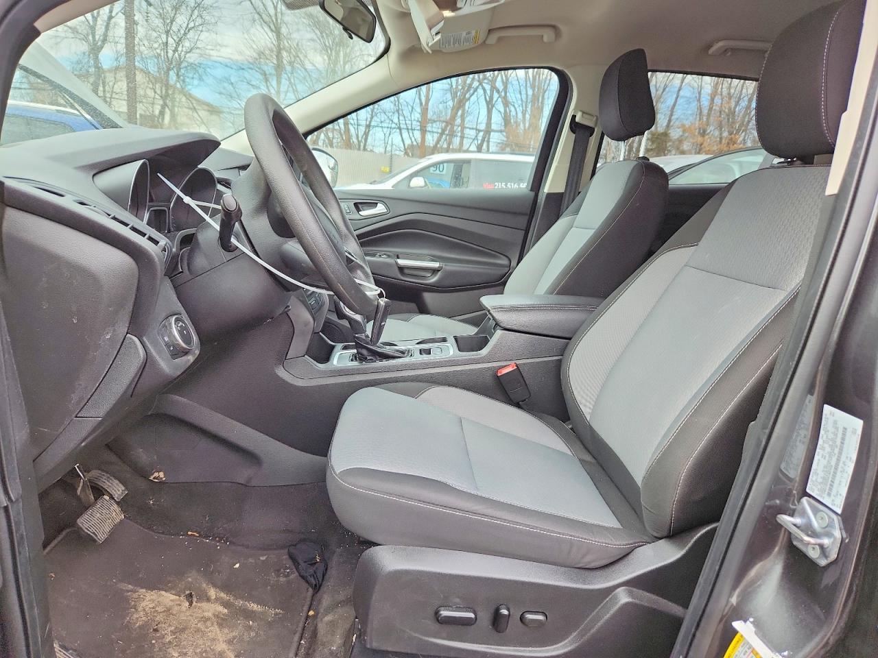 2019 Ford Escape Se Black vin: 1FMCU0GD6KUB67058
