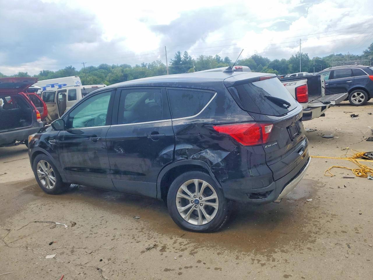 2019 Ford Escape Se Black vin: 1FMCU0GD6KUB76763