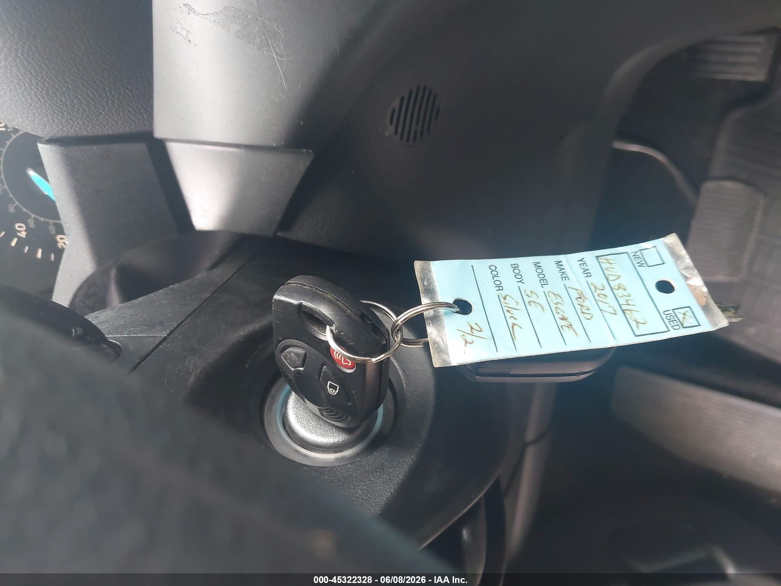 2017 Ford Escape Se Silver vin: 1FMCU0GD7HUD83462