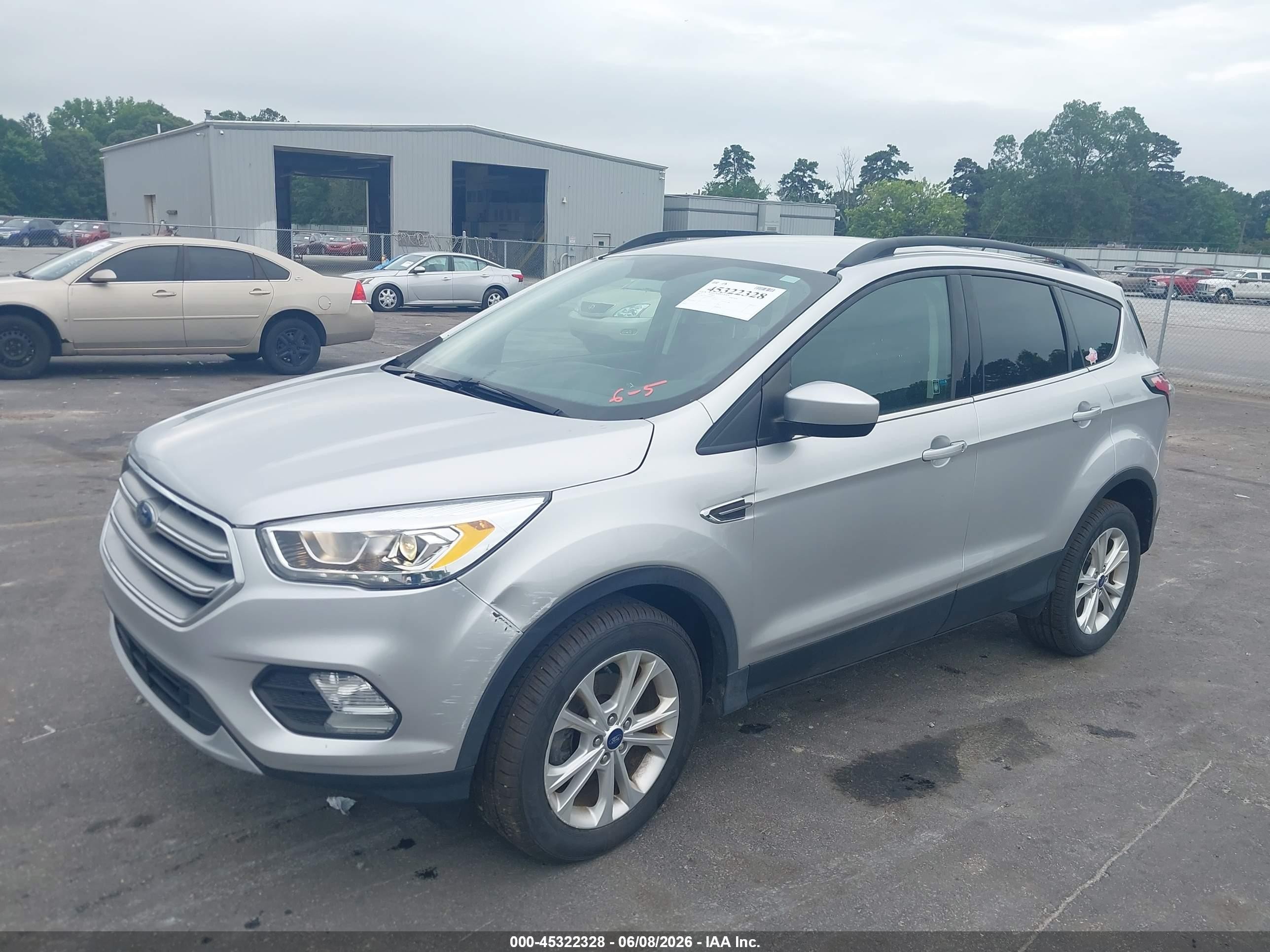 2017 Ford Escape Se Silver vin: 1FMCU0GD7HUD83462