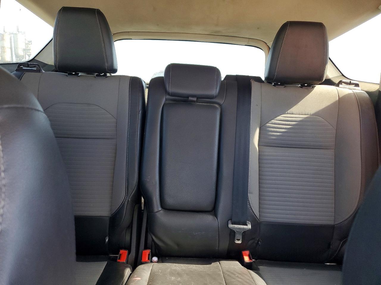 2017 Ford Escape Se Silver vin: 1FMCU0GD7HUE74005