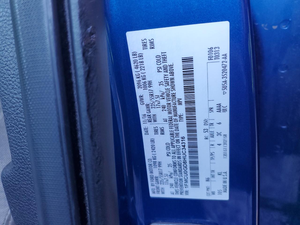 2017 Ford Escape Se Синий vin: 1FMCU0GD8HUC34316