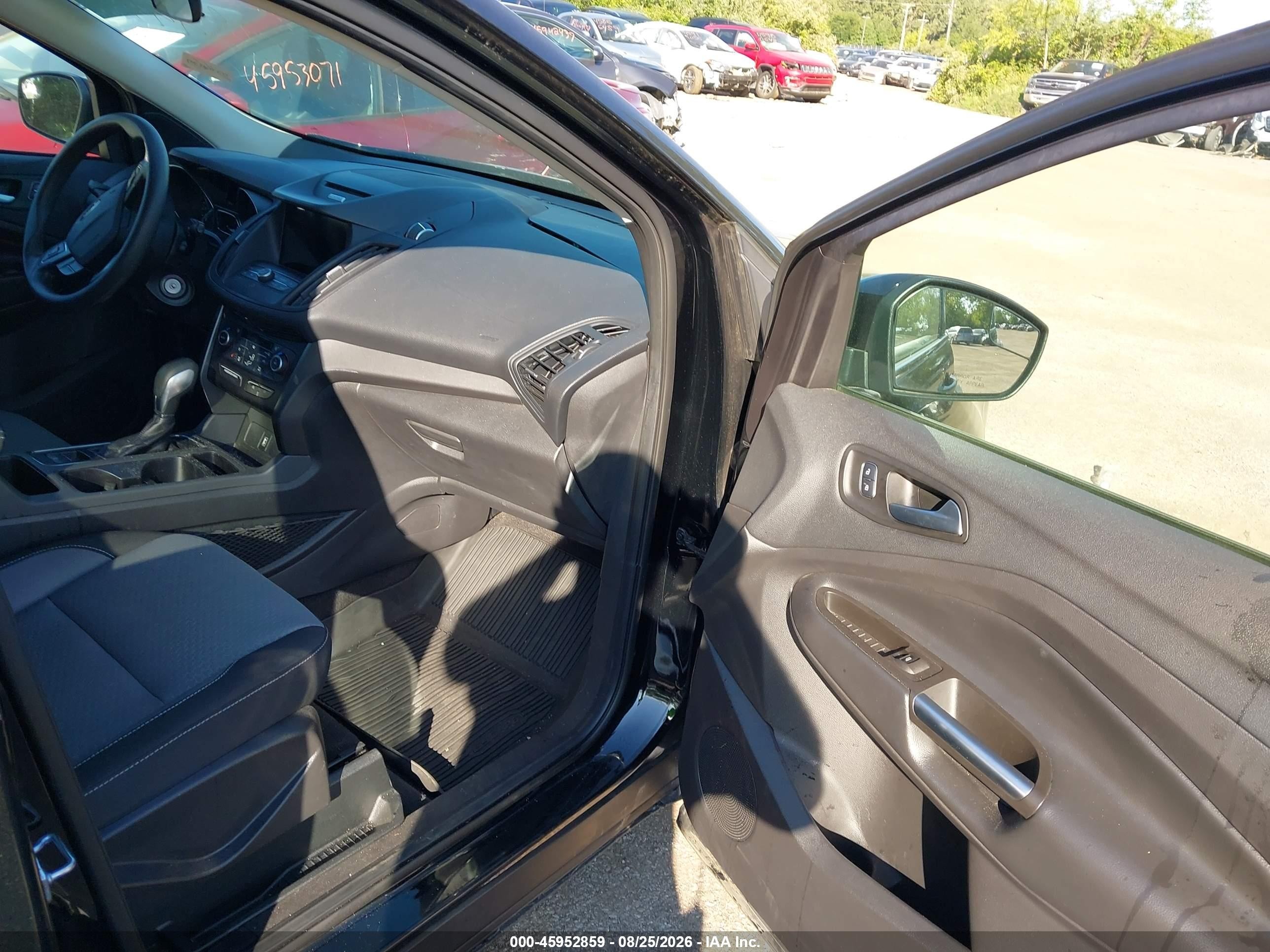 2018 Ford Escape Se Black vin: 1FMCU0GD8JUA78994