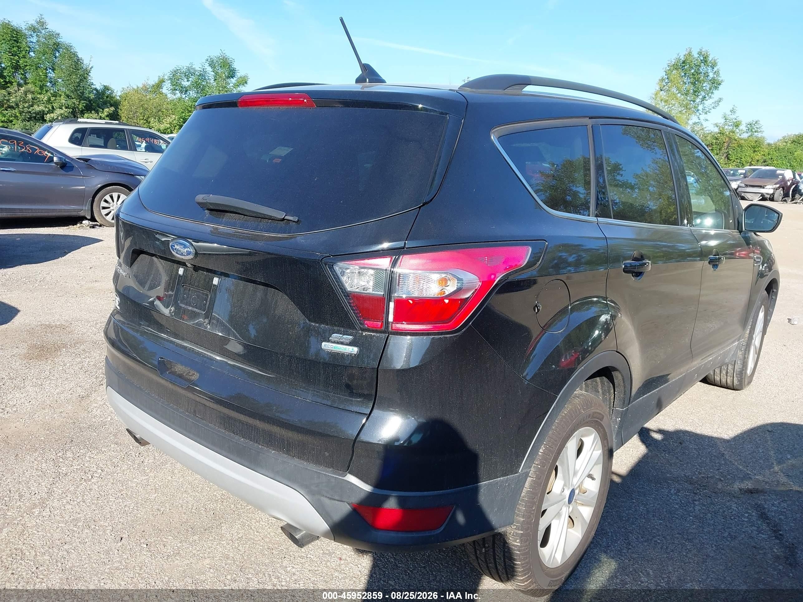 2018 Ford Escape Se Black vin: 1FMCU0GD8JUA78994