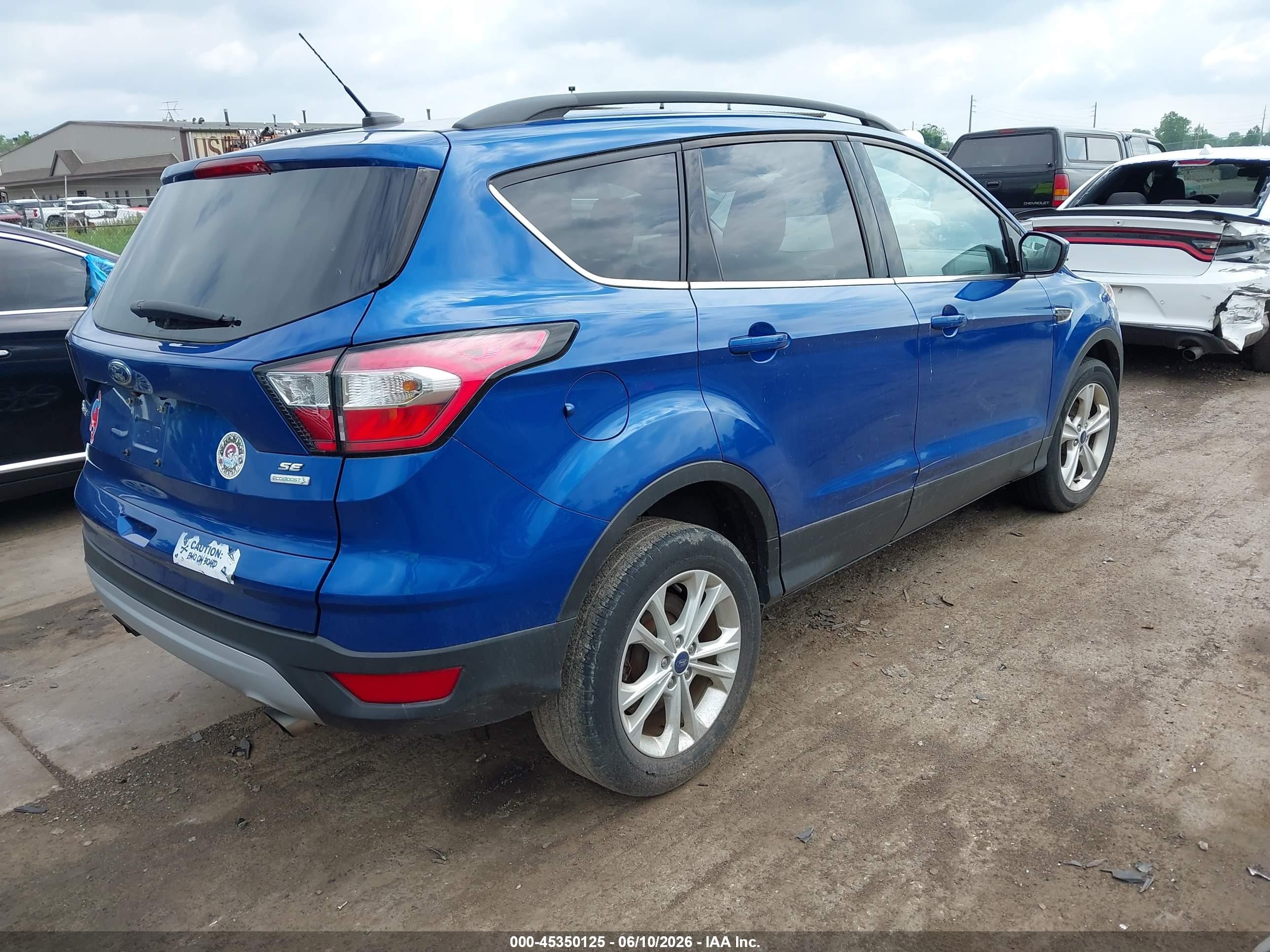 2018 Ford Escape Se Blue vin: 1FMCU0GD8JUB09080
