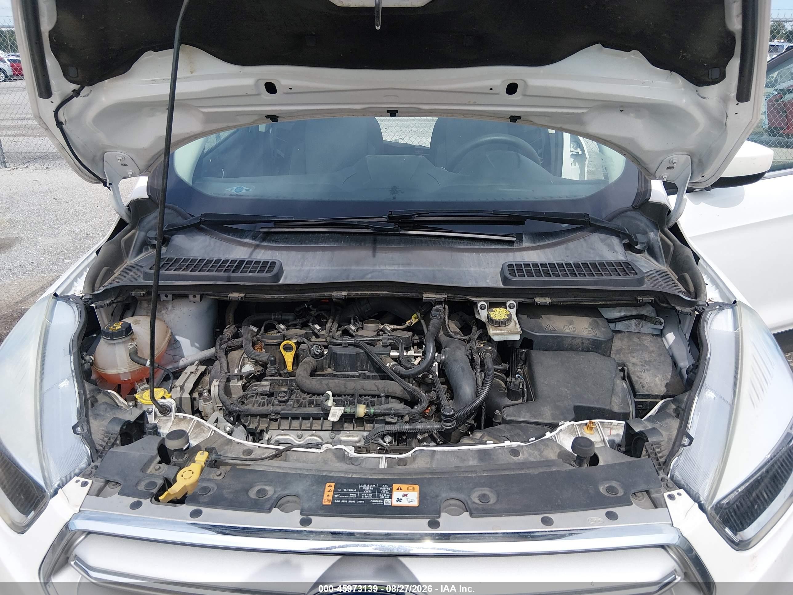 2019 Ford Escape Se White vin: 1FMCU0GD8KUA89494