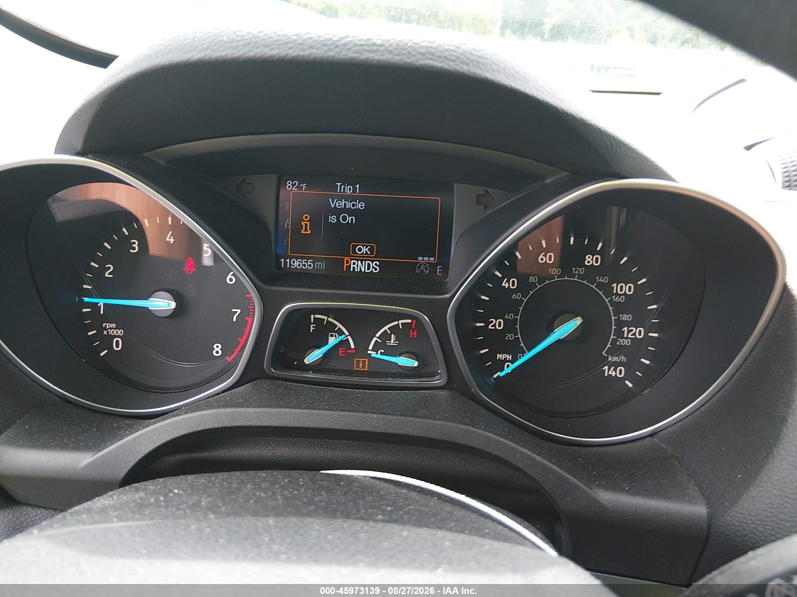 2019 Ford Escape Se White vin: 1FMCU0GD8KUA89494