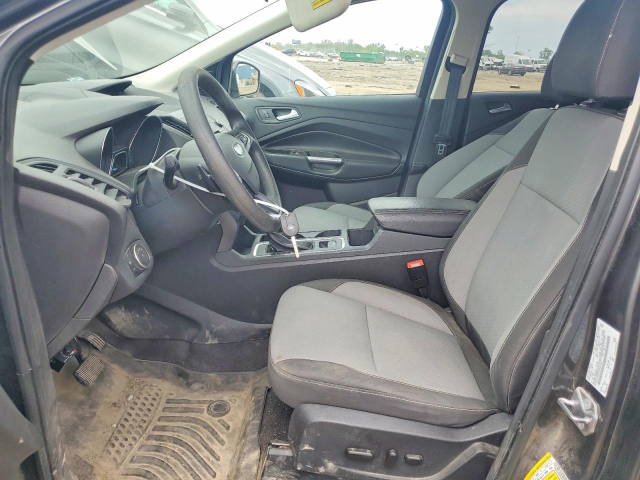 2017 Ford Escape Se Gray vin: 1FMCU0GD9HUD52195