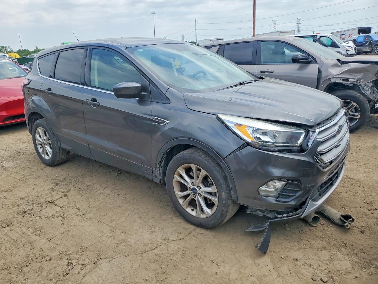 2017 Ford Escape Se Gray vin: 1FMCU0GD9HUD52195