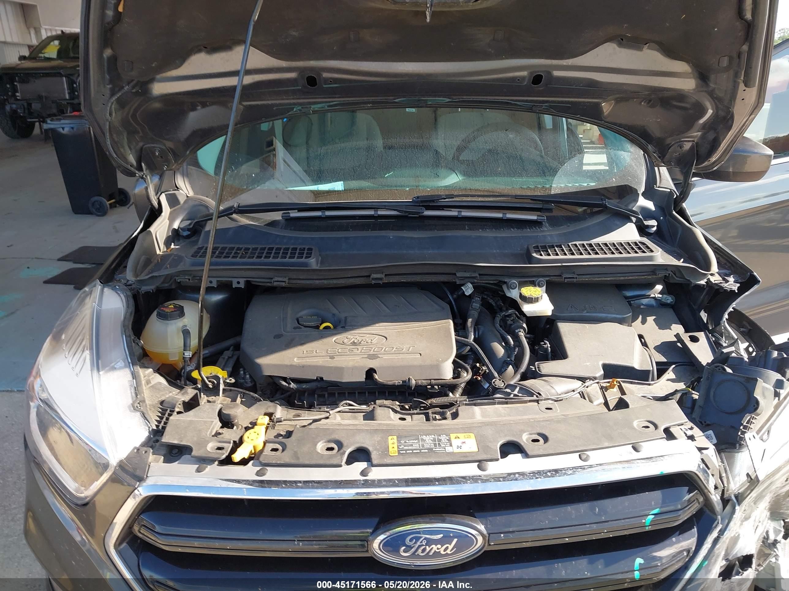 2018 Ford Escape Se Gray vin: 1FMCU0GD9JUD15153