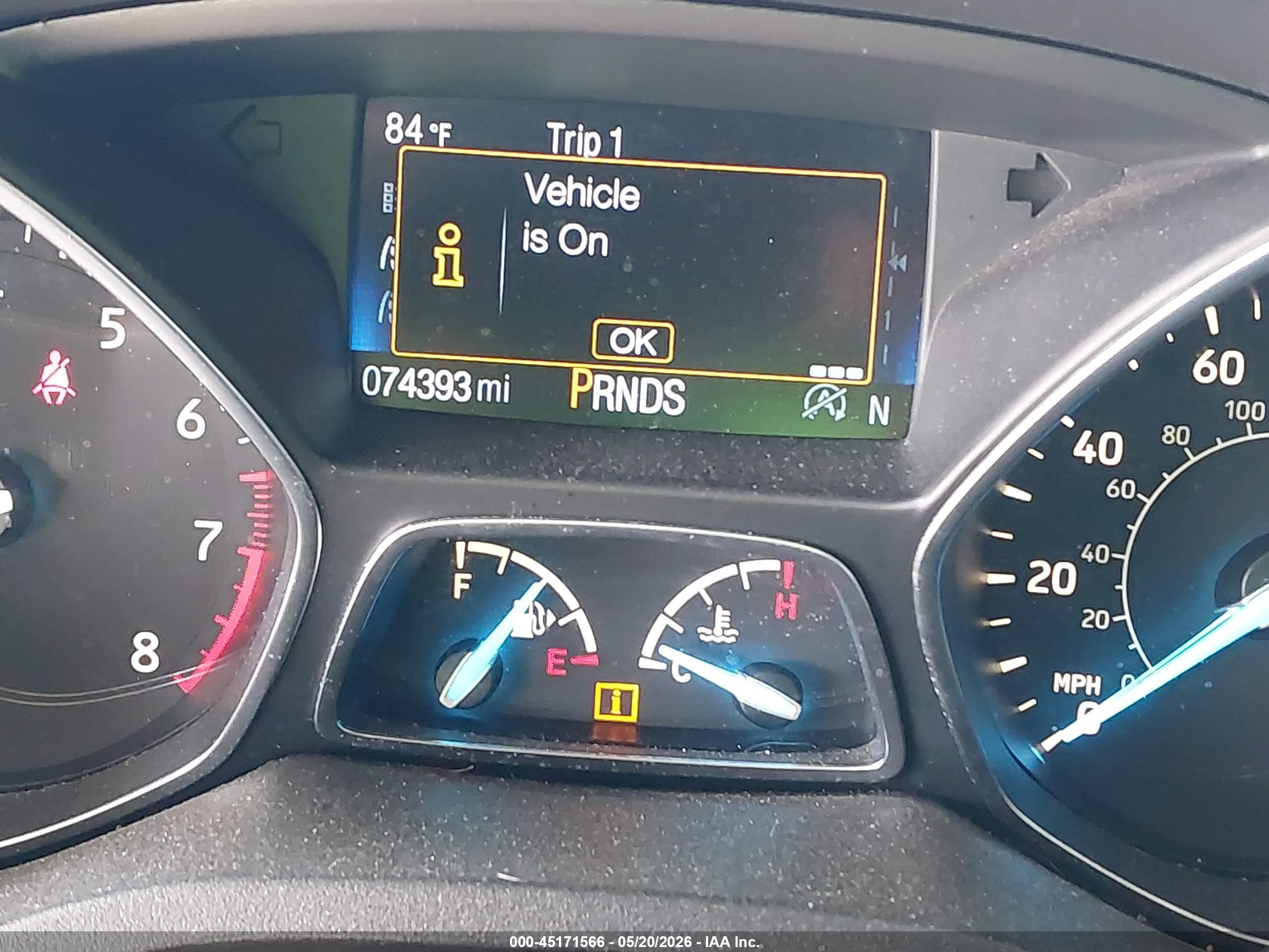 2018 Ford Escape Se Gray vin: 1FMCU0GD9JUD15153
