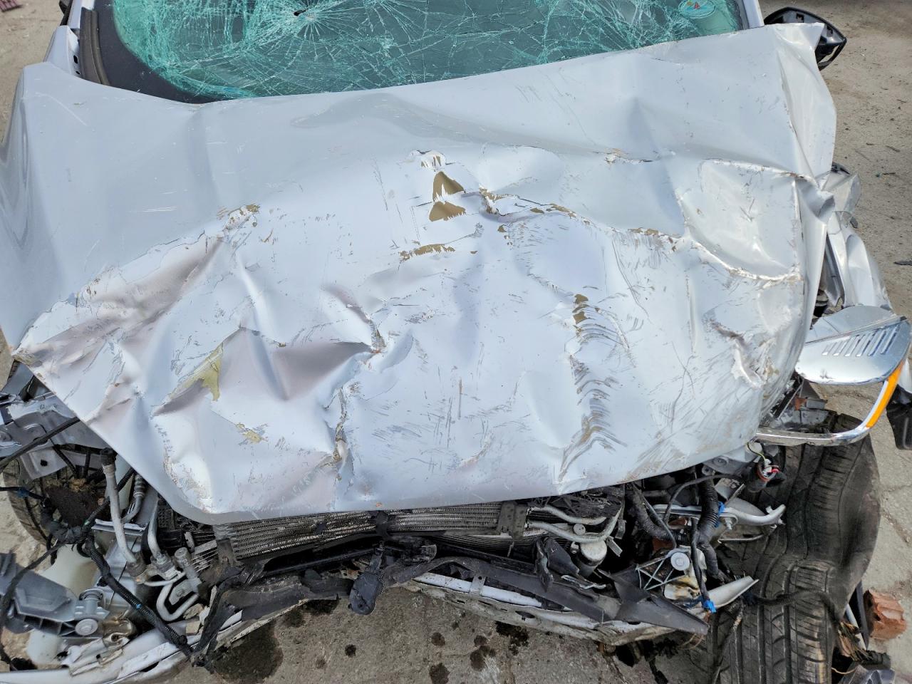 2018 Ford Escape Se Silver vin: 1FMCU0GDXJUA84716