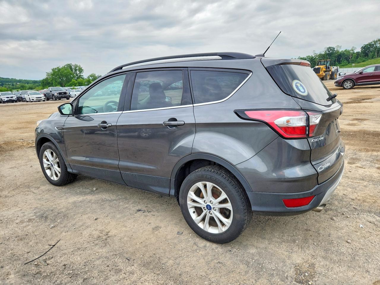 2018 Ford Escape Se Gray vin: 1FMCU0GDXJUD07126