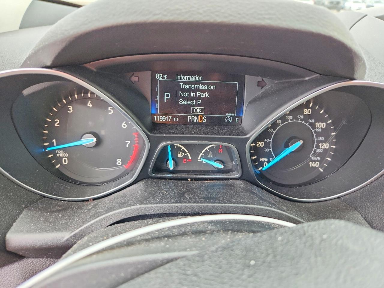 2018 Ford Escape Se Gray vin: 1FMCU0GDXJUD07126