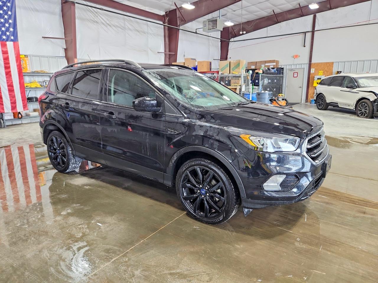 2019 Ford Escape Se Black vin: 1FMCU0GDXKUA54147