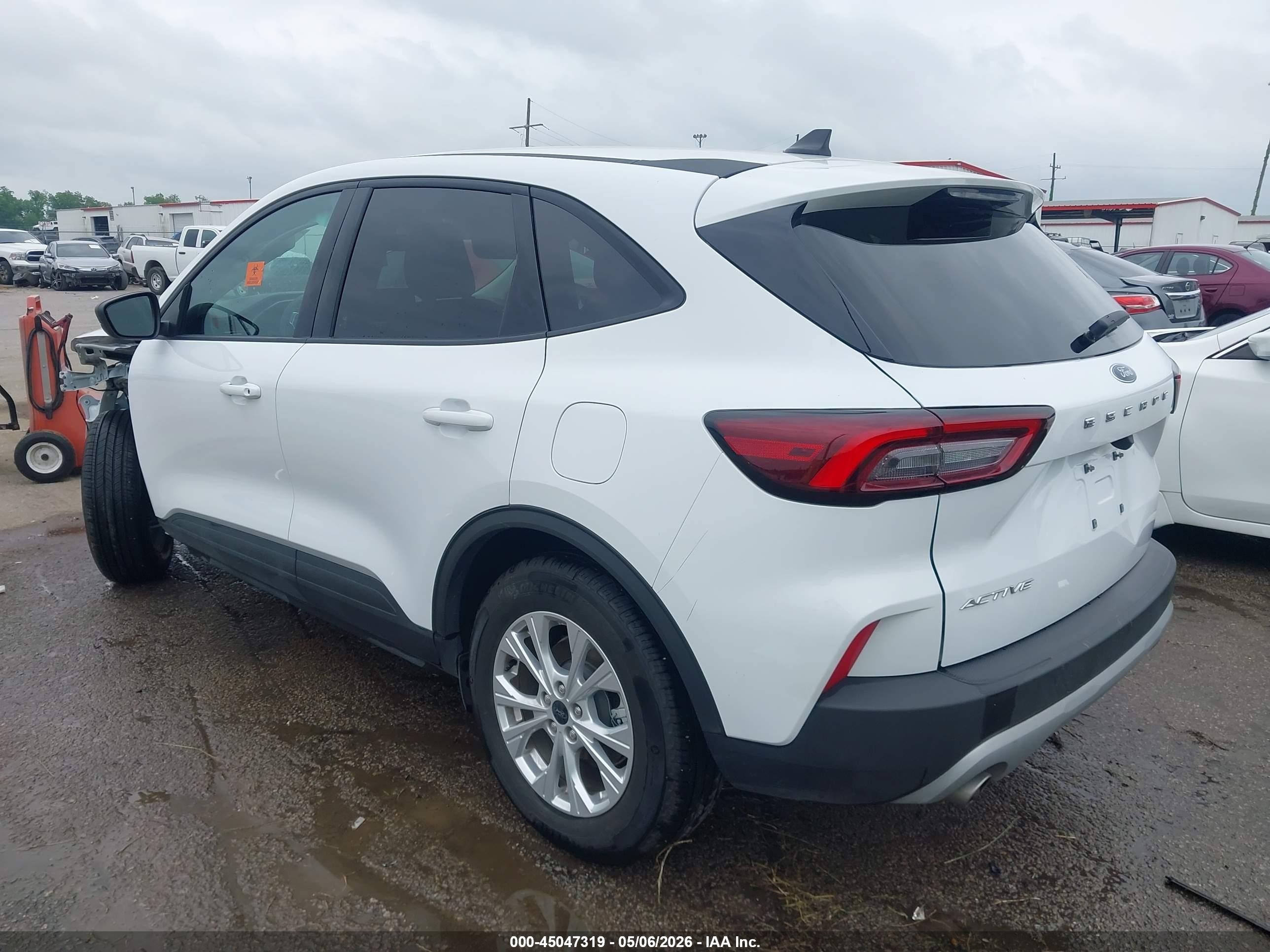 2025 Ford Escape Active White vin: 1FMCU0GN2SUB17251